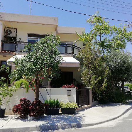 Family Nest In The Heart Of Limassol Villa Eksteriør billede