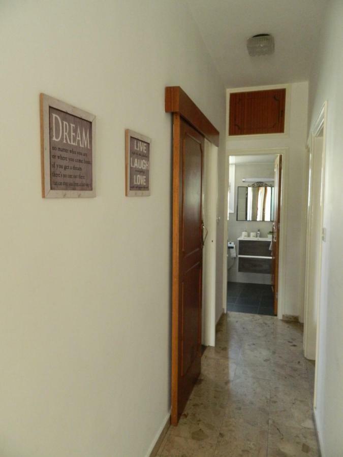 Family Nest In The Heart Of Limassol Villa Eksteriør billede