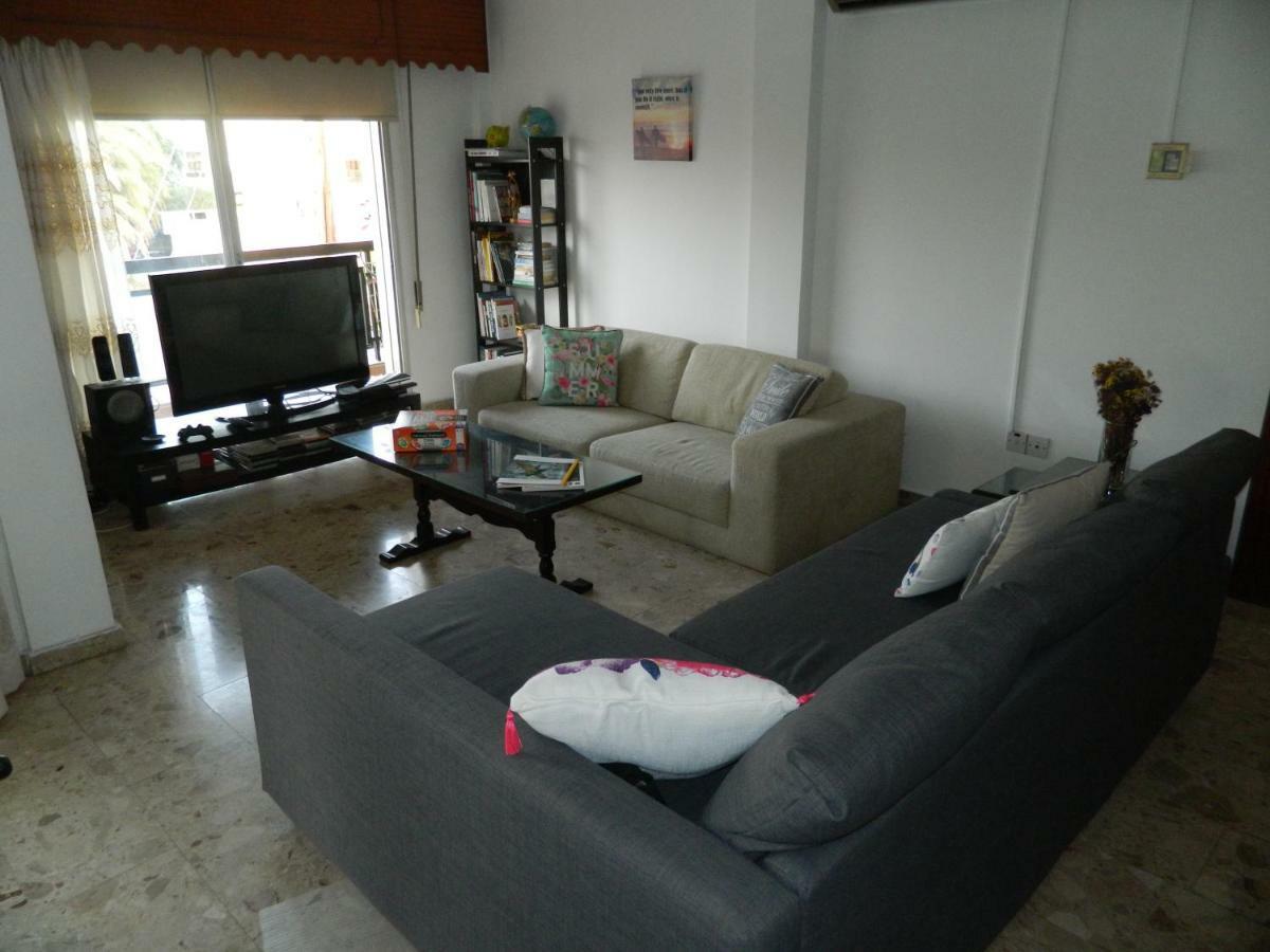 Family Nest In The Heart Of Limassol Villa Eksteriør billede
