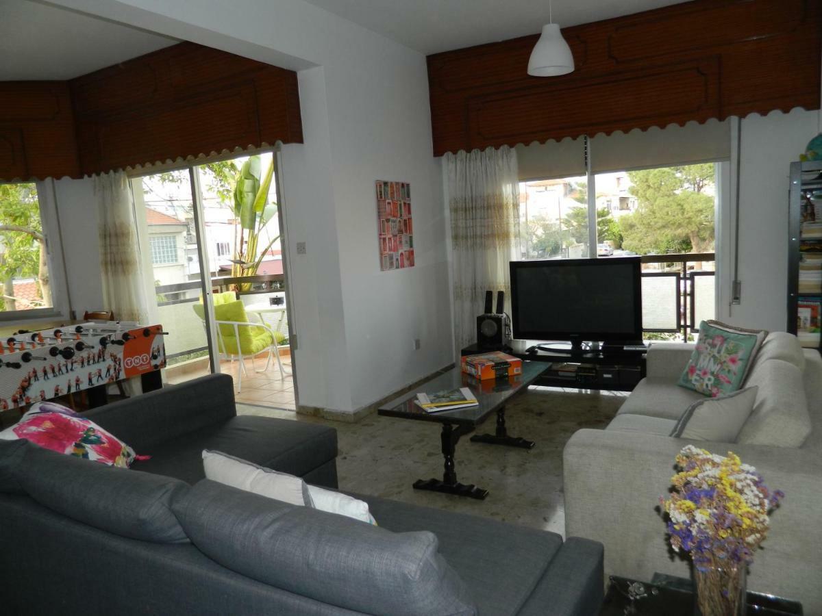 Family Nest In The Heart Of Limassol Villa Eksteriør billede