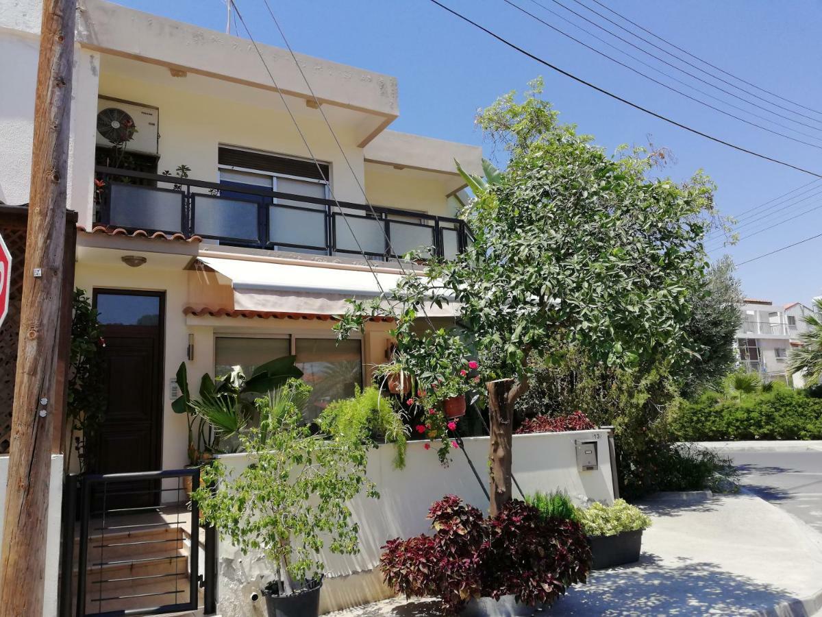 Family Nest In The Heart Of Limassol Villa Eksteriør billede